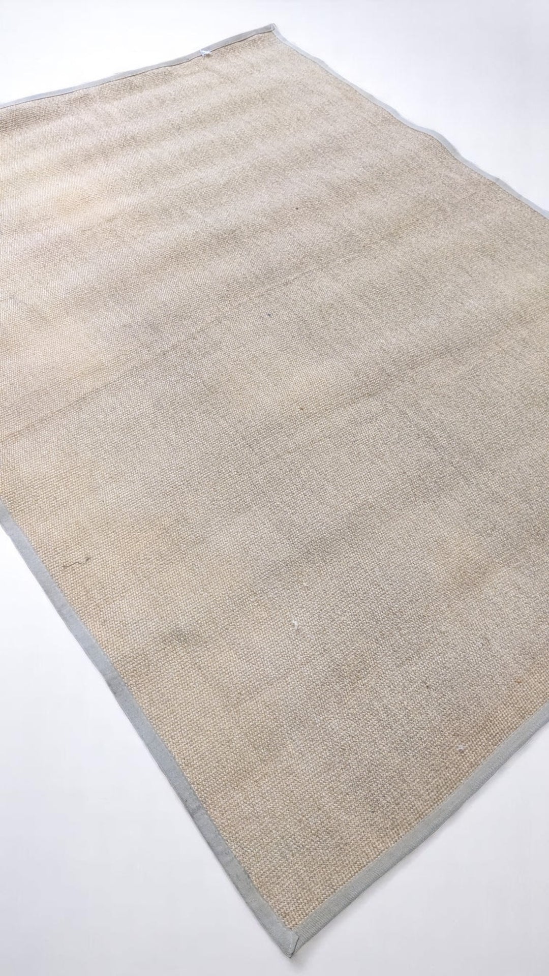 Renli Crochet Jute Rug - Size: 7.1 x 5.2