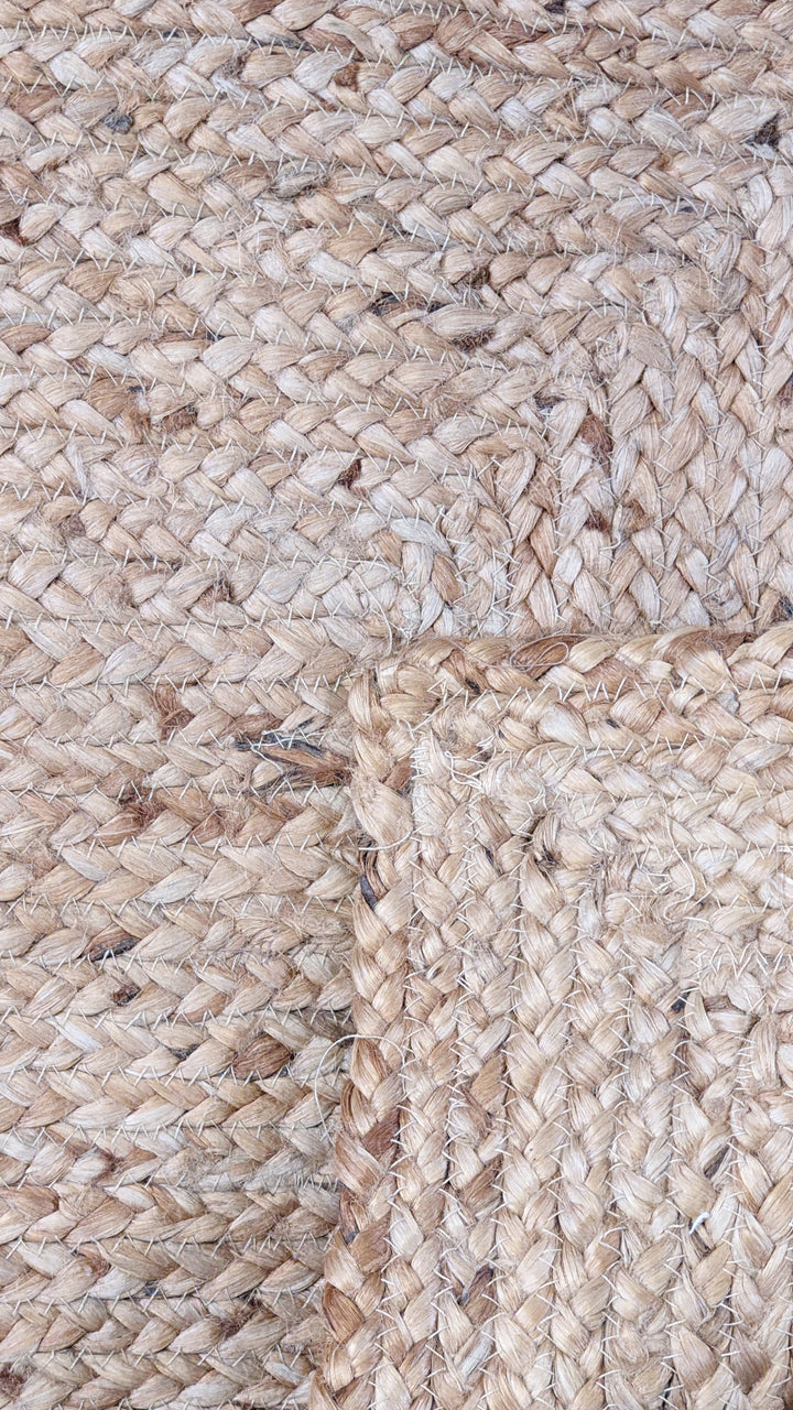 Braided Natural Jute Rug - Size: 4.9 x 2.6