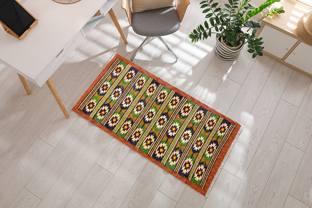 Ovaeymir - Size: 4.6 x 3.2 - Imam Carpet Co