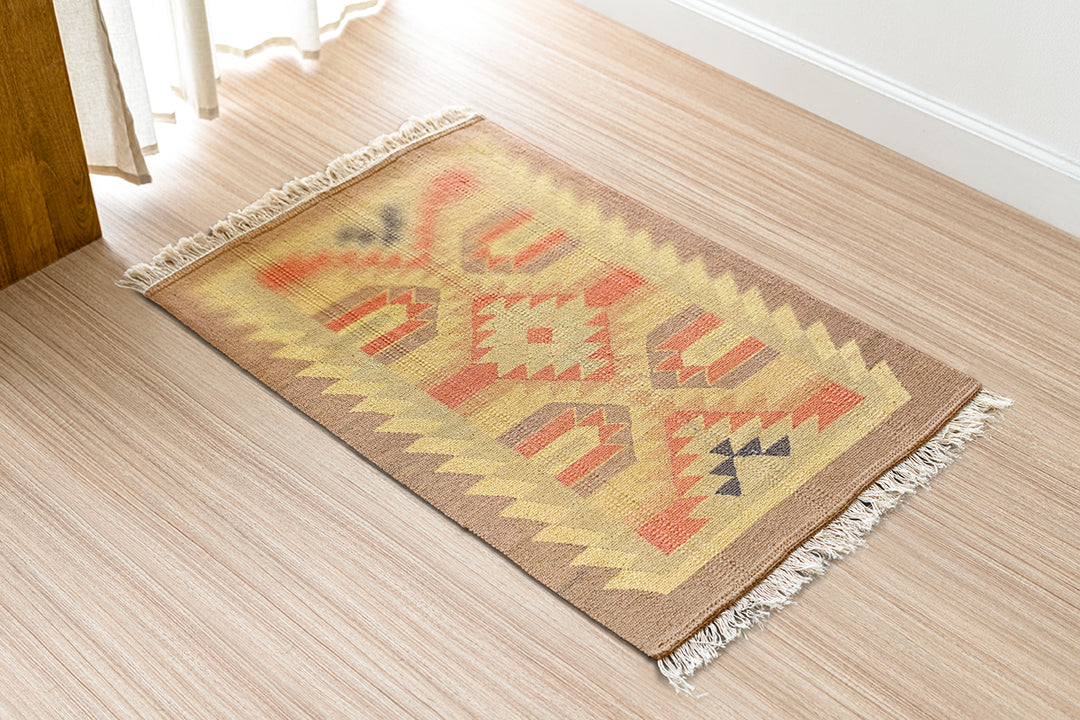 Euphoria - Size: 4.10 x 2.6 - Imam Carpet Co