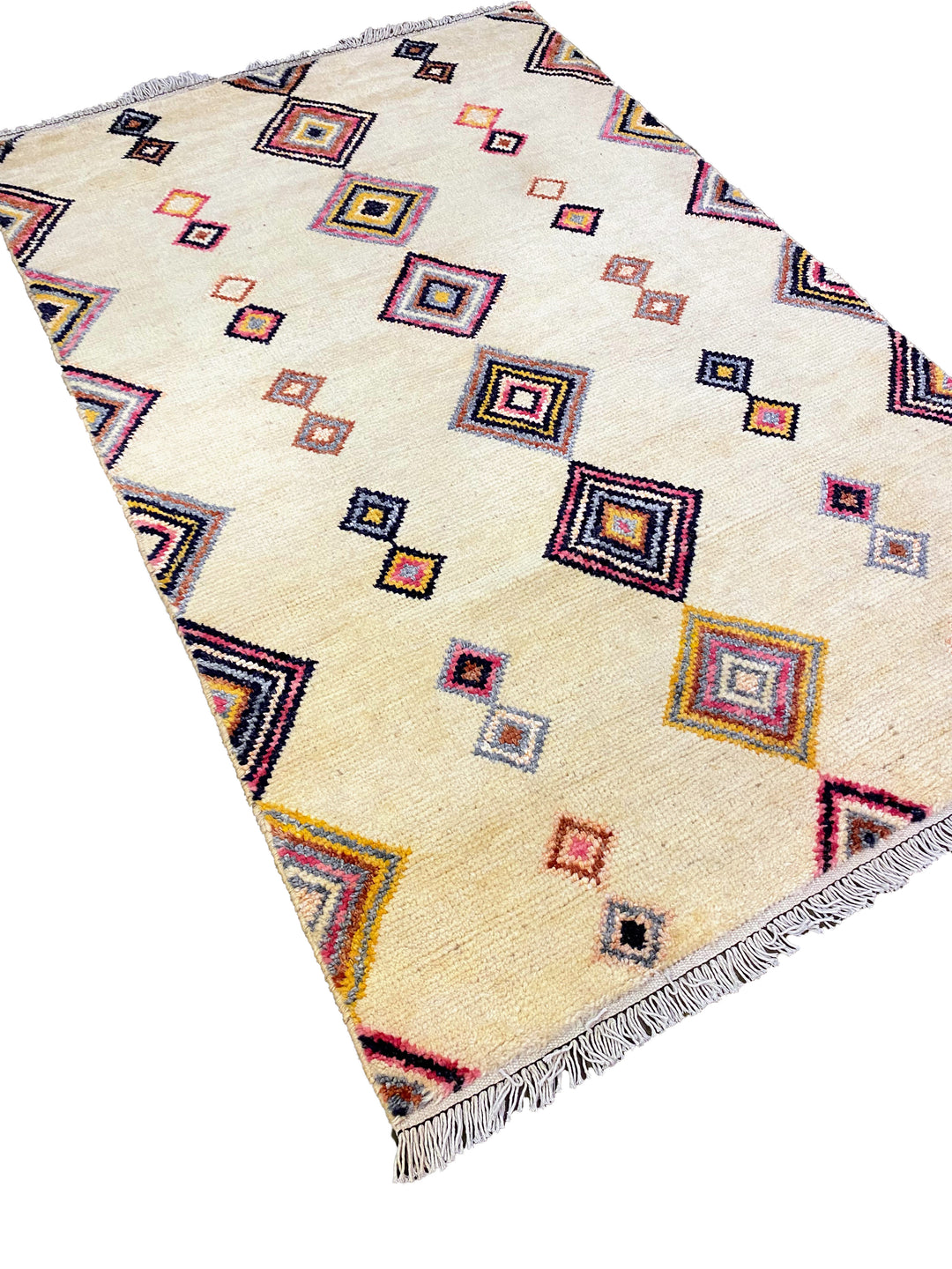 Fate - Size: 6.1 x 4.1 - Imam Carpet Co