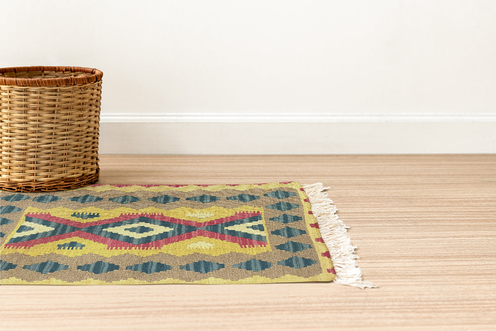 Ismil - Size: 3.1 x 2.1 - Imam Carpet Co