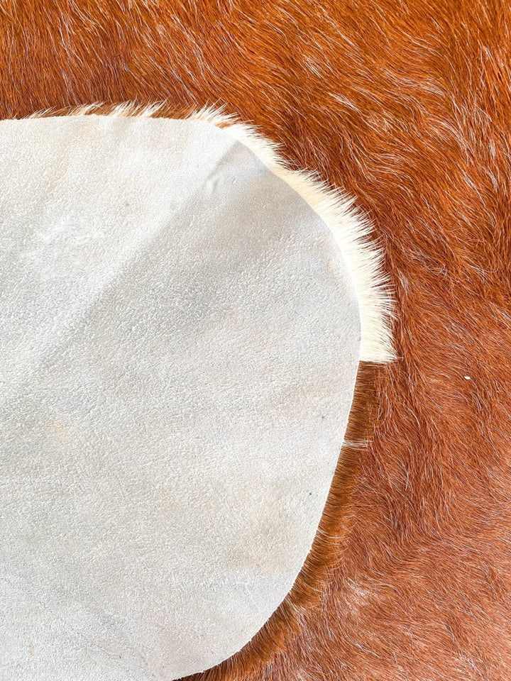 Brown & White Authentic Cow Hide - Size: 9.5 x 7 - Imam Carpets - Online Shop
