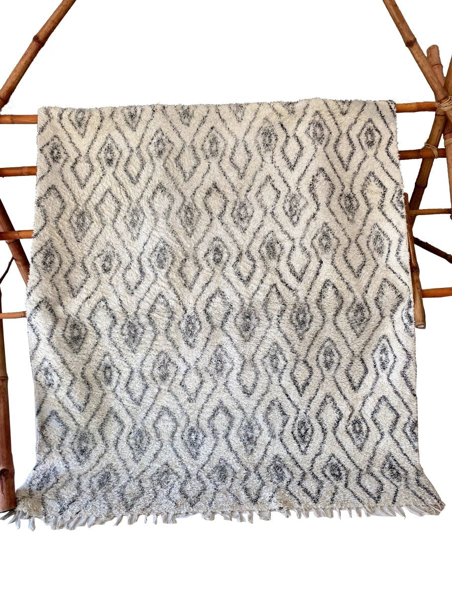 Tasseled Moroccan Rug - Size: 7.10 x 5.2 - Imam Carpet Co. Home