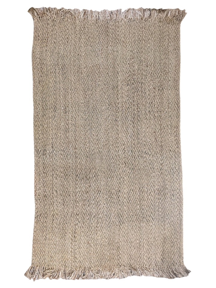 JUT181118