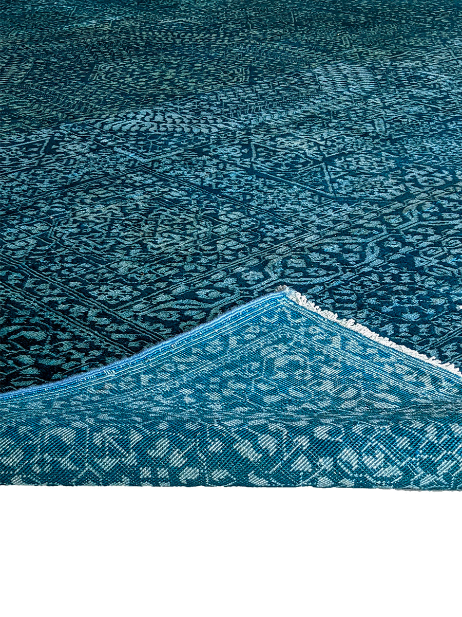 Radiant - Size: 9.11 x 8.1 - Imam Carpet Co