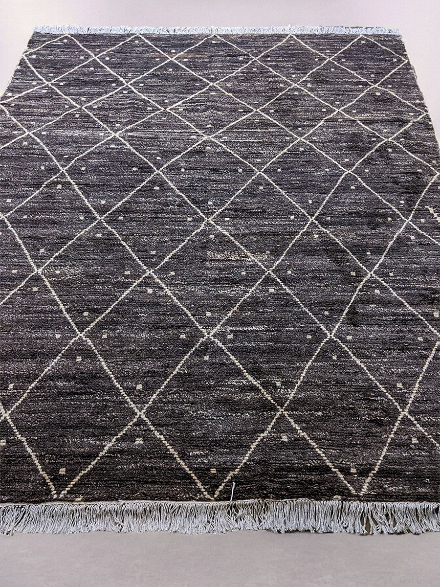 Amara - Size: 8.9 x 5.11 - Imam Carpet Co