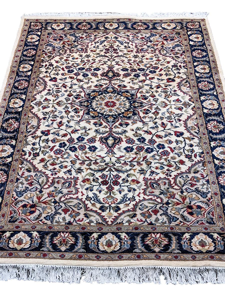 Chevron - Size: 6.1 x 3.11 - Imam Carpet Co