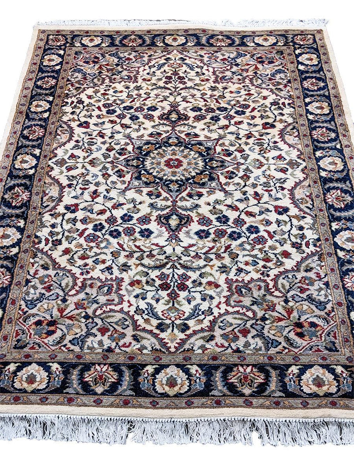 Chevron - Size: 6.1 x 3.11 - Imam Carpet Co