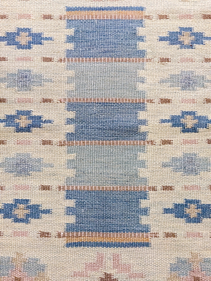 Zeneave - Size: 4.3 x 2.2 - Imam Carpet Co