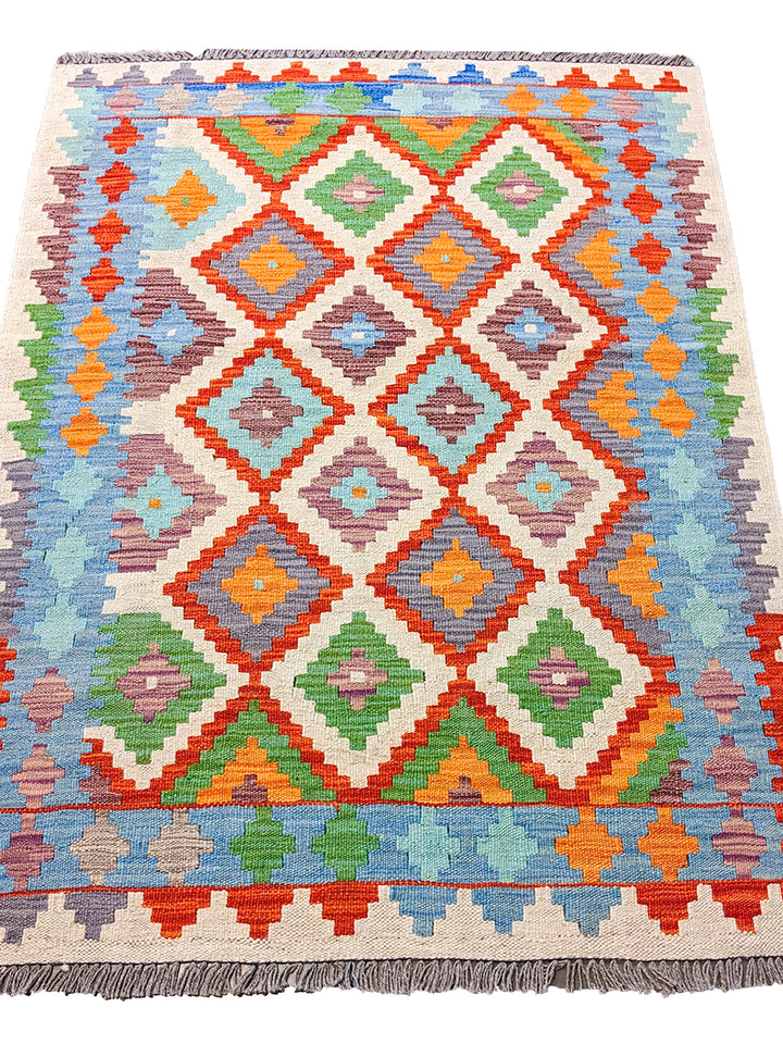 Kunduz - Size: 4.9 x 3.4 - Imam Carpet Co