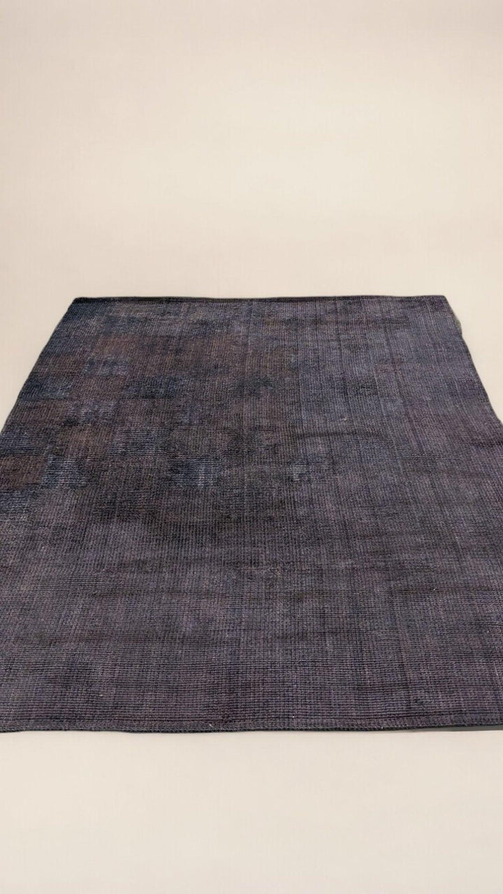 Obsidian - Size: 6.6 x 4.6 - Imam Carpet Co