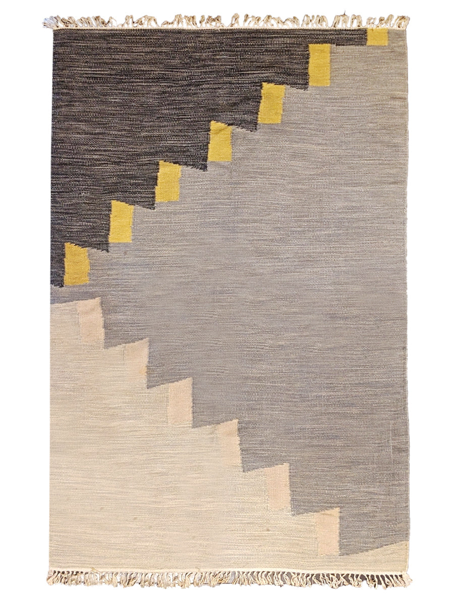 Serenova - Size: 5.11 x 3.11 - Imam Carpet Co