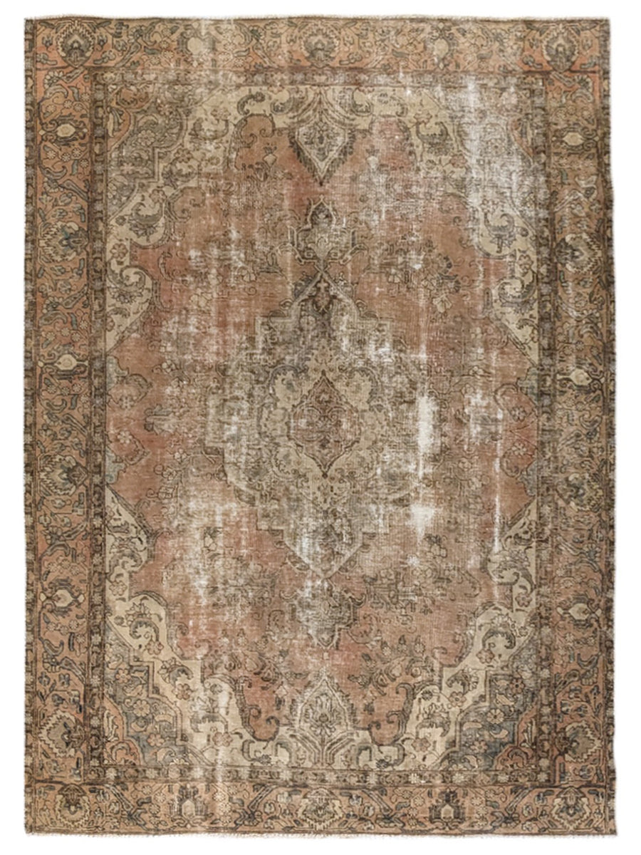 Tesara - Size: 10.7 x 7.4
