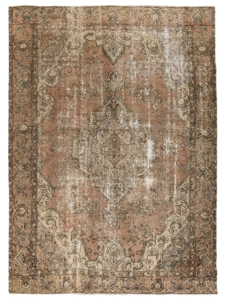 Tesara - Size: 10.7 x 7.4