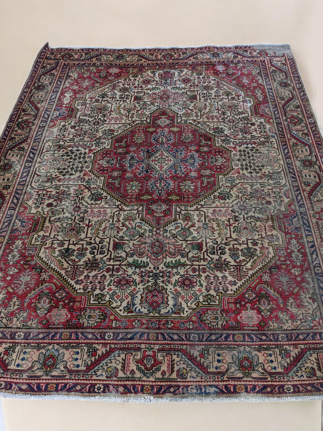Brisette - Size: 12.7 x 9.7