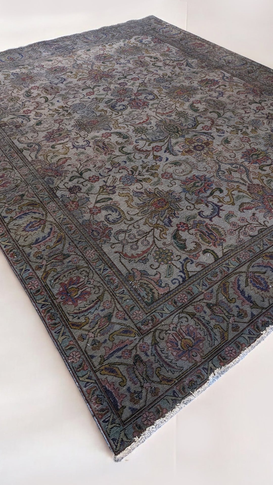 Vintara - Size: 10.11 x 7.9