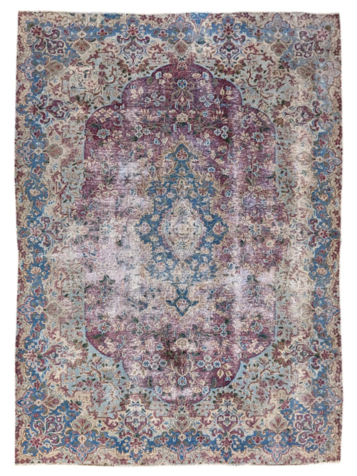 Lenora - Size: 9.10 x 6.5