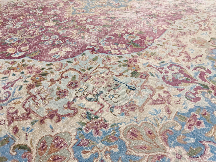 Lenora - Size: 9.10 x 6.5