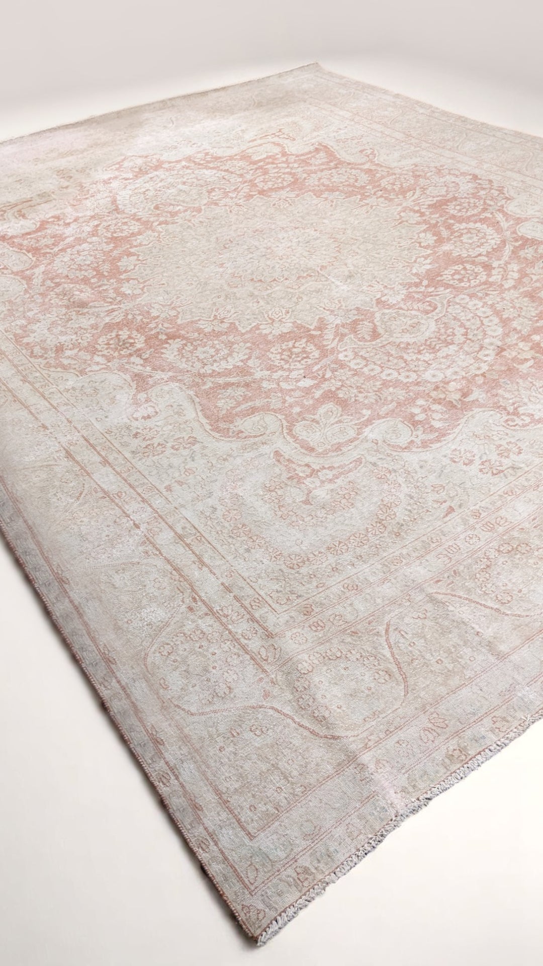 Farrow - Size: 12.6 x 9.5