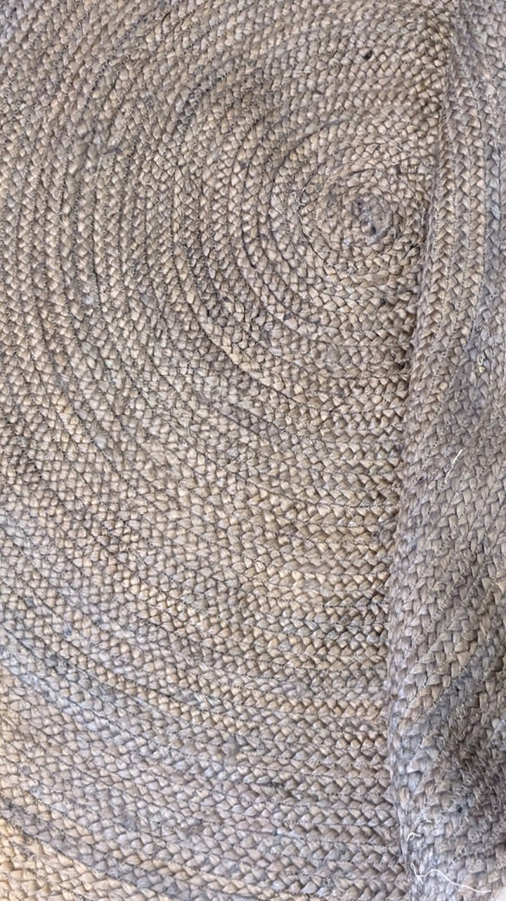 Orlia - Size: 5.2 x 5.2