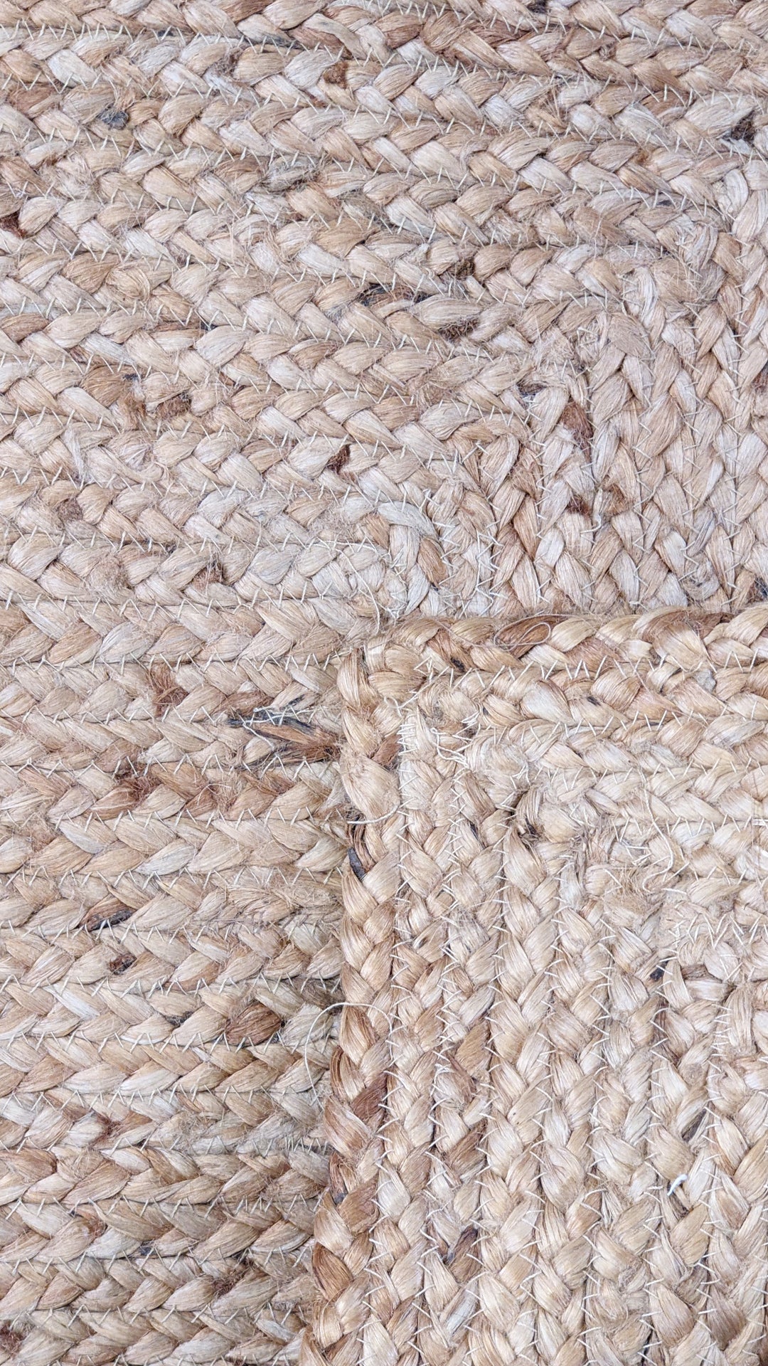Braided Natural Jute Rug - Size: 4.9 x 2.6