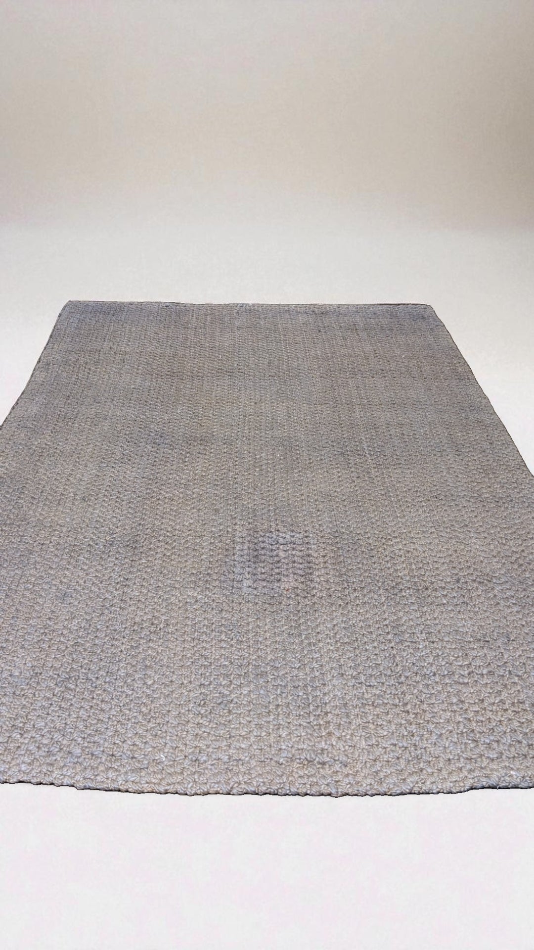 Chunky Overdyed Jute Rug - Size: 8.11 x 5.11