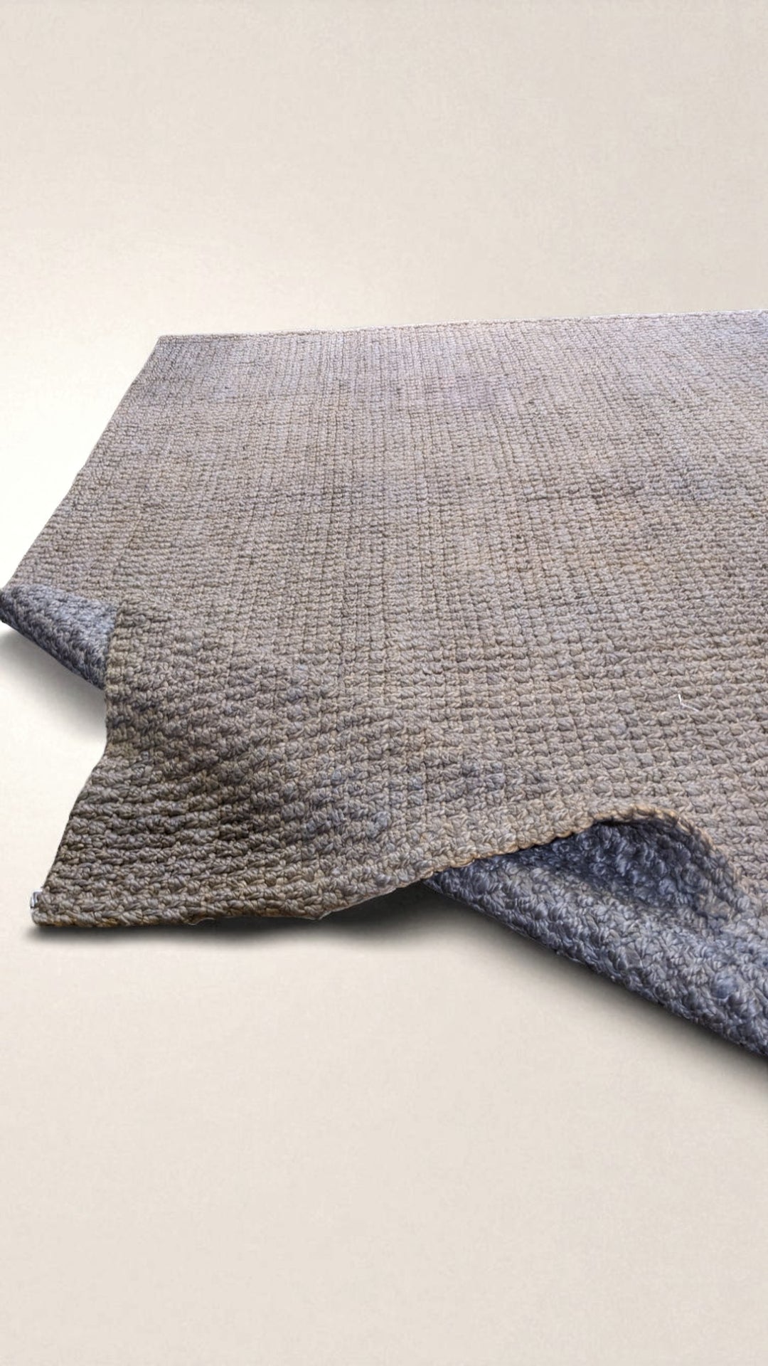 Chunky Overdyed Jute Rug - Size: 8.11 x 5.11
