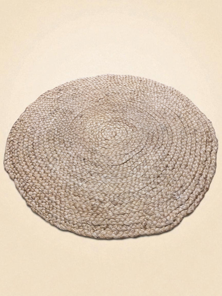 Braided Natural Round Jute Rug - Size: 2.8 x 2.8