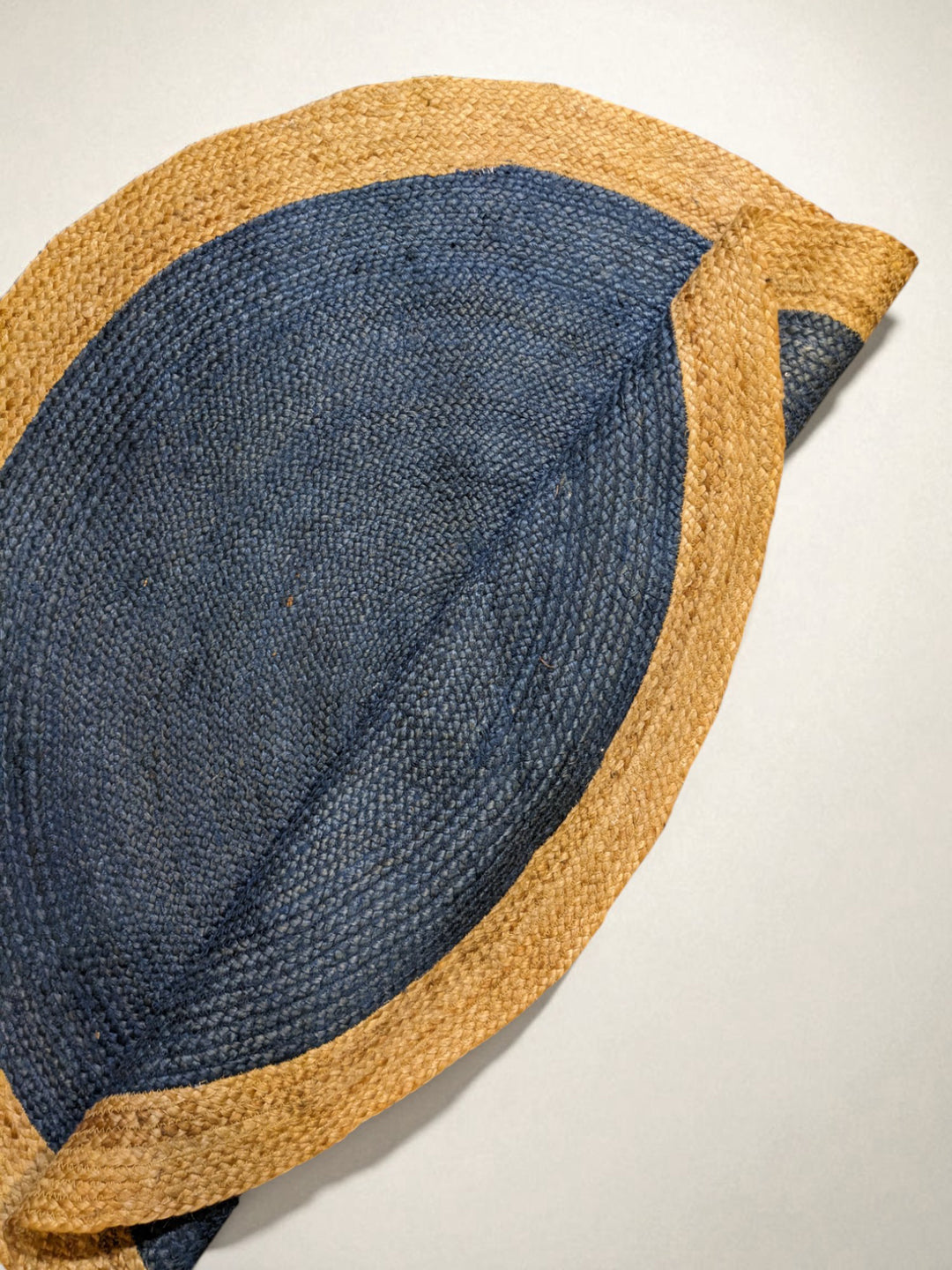 Braided Overdyed Round Jute Rug - Size: 4 x 4