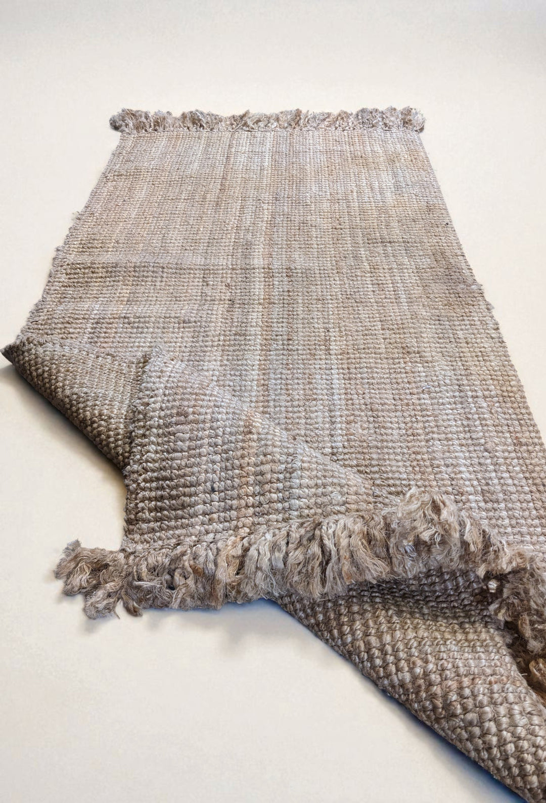 Chunky Natural Jute Runner - Size: 5.10 x 2.9