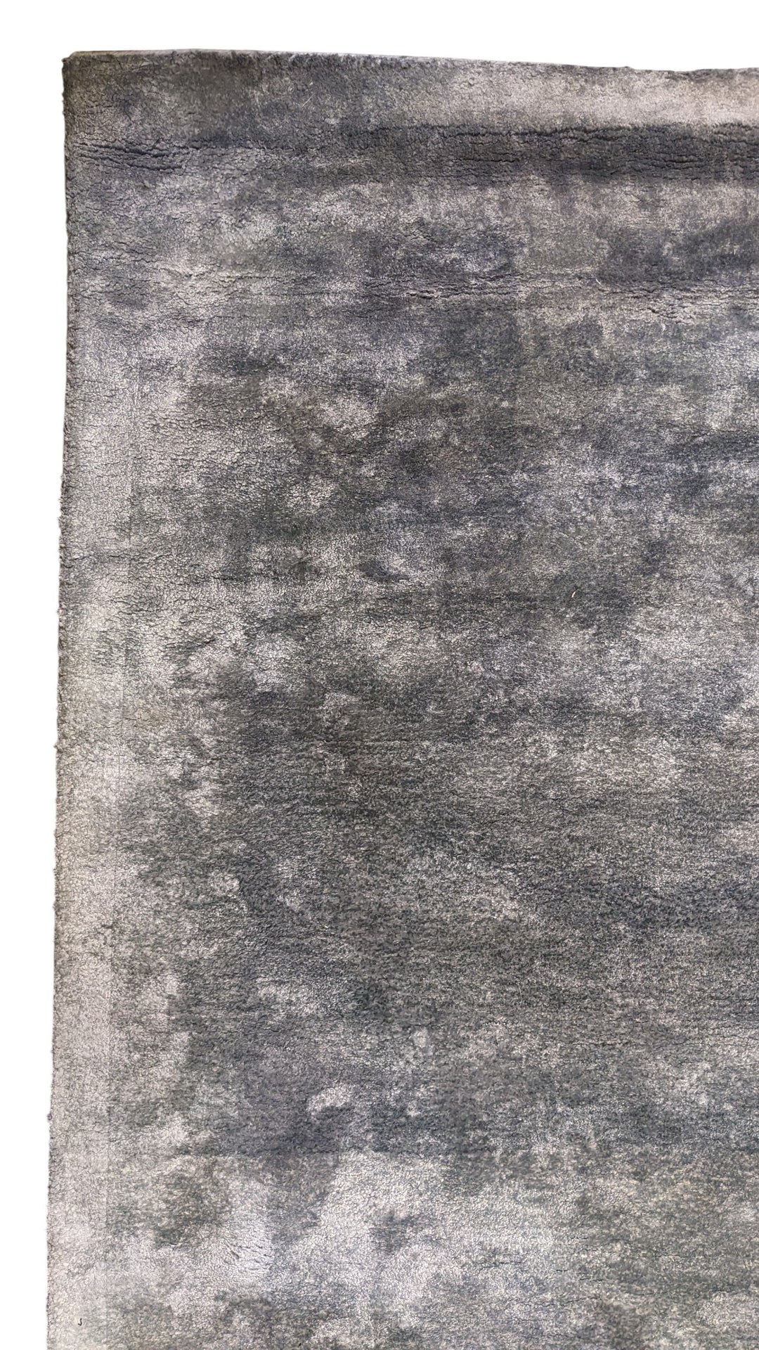 Hand Tufted Rug - Size: 13.3 x 9.5