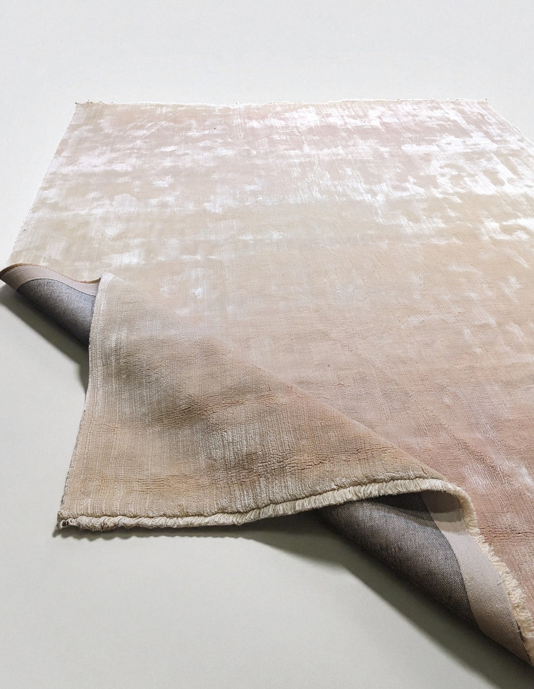 Aven Hand Tufted Rug - Size: 7.10 x 6