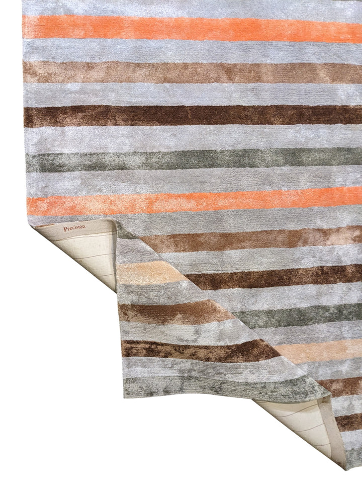 Tani Hand Tufted Rug - Size: 8.10 x 5.10