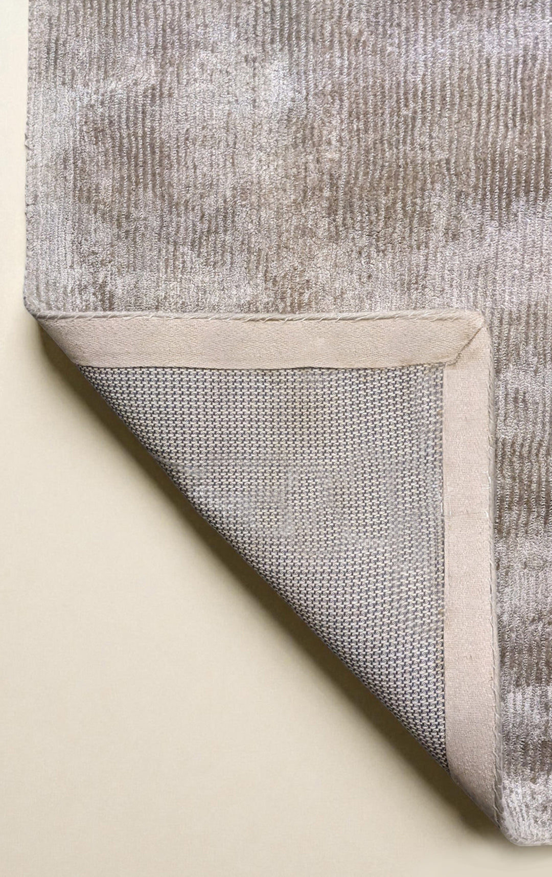 Alune Hand Tufted Rug - Size: 9 x 6.3