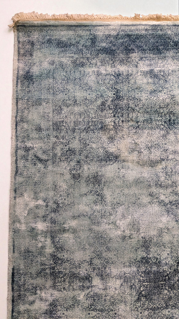 Nuvra Hand Tufted Rug - Size: 9.9 x 6.9