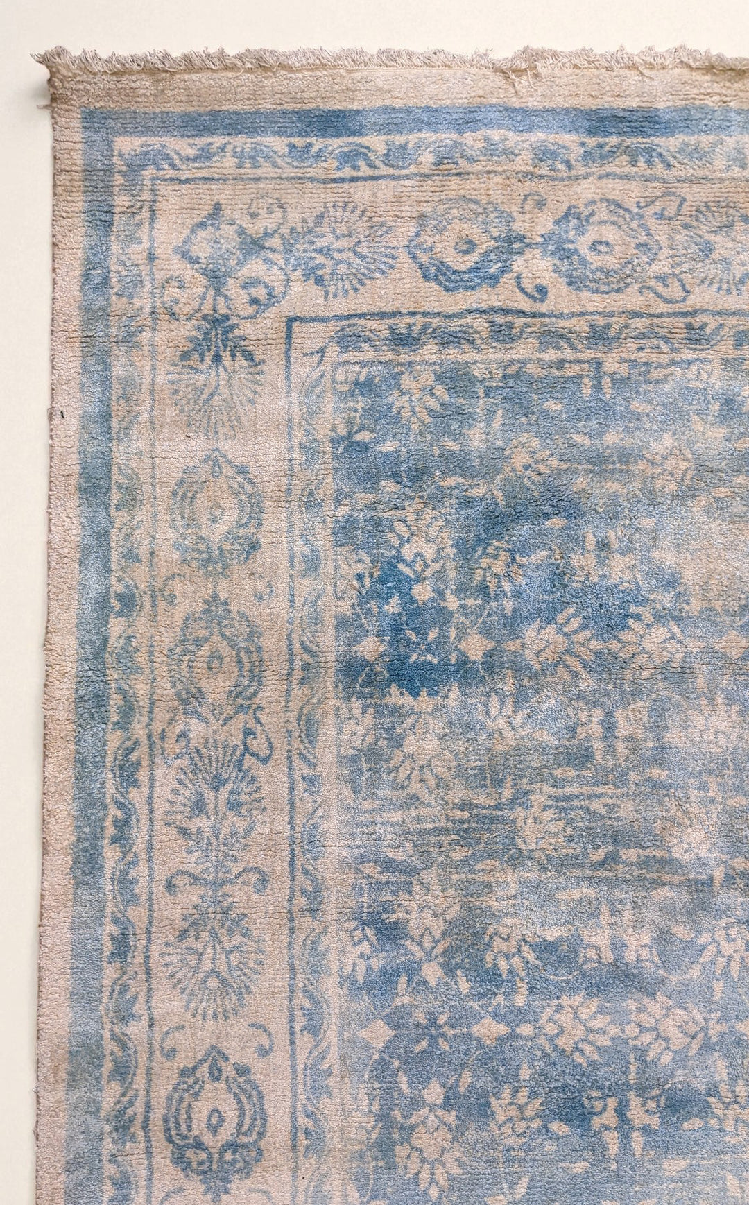 Ovelis Hand Tufted Rug - Size: 9 x 6