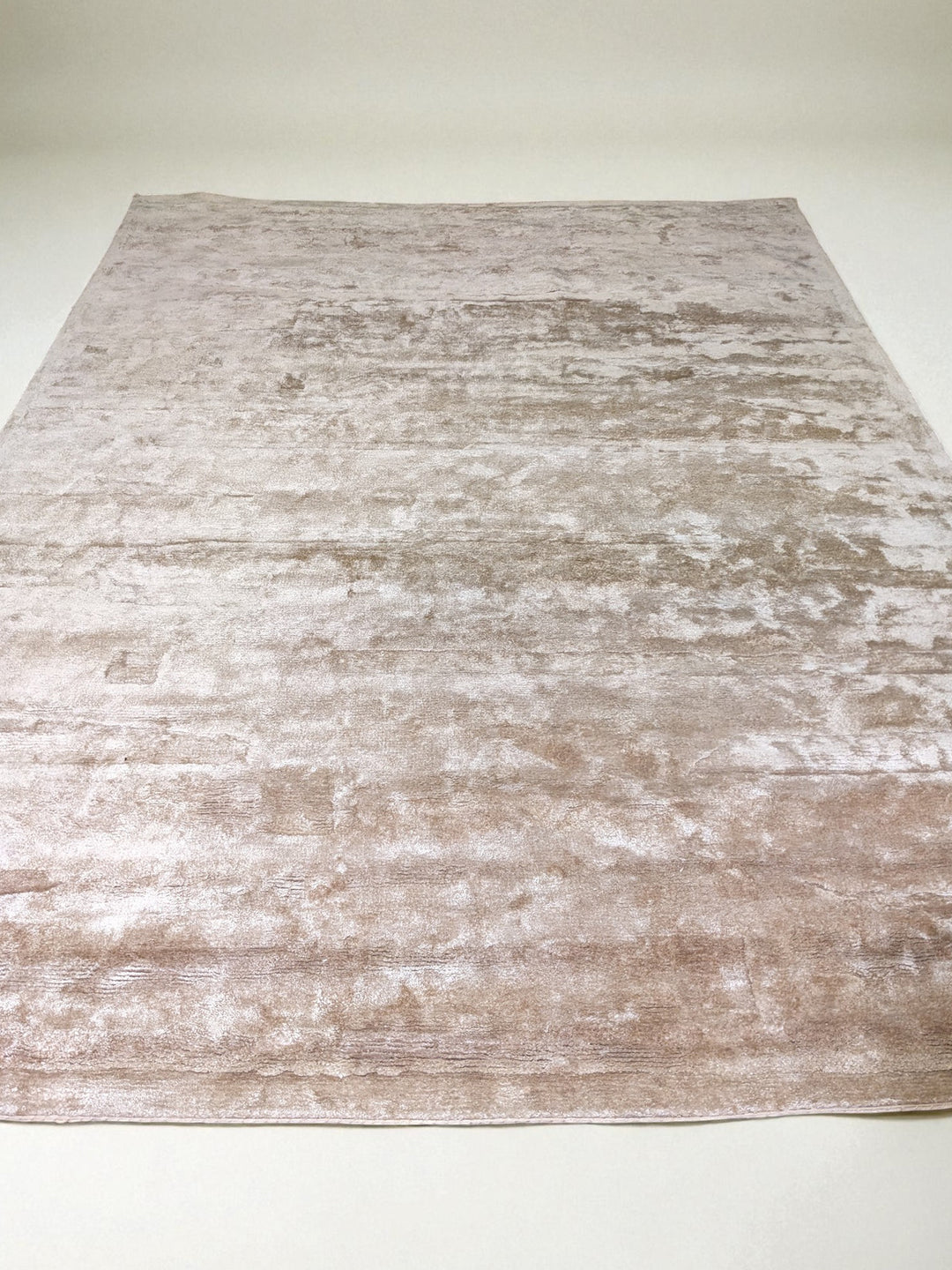 Zyra Hand Tufted Rug - Size: 11.2 x 8.3