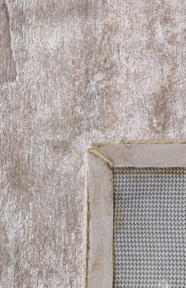 Zyra Hand Tufted Rug - Size: 11.2 x 8.3