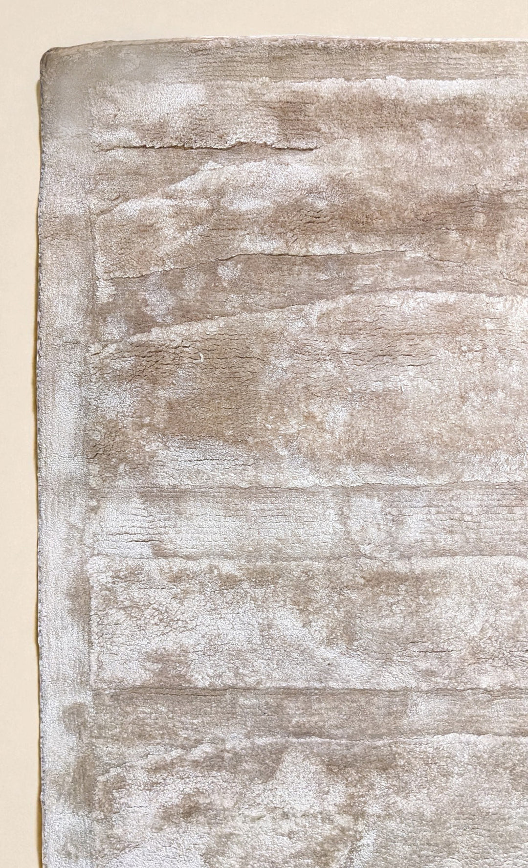 Zyra Hand Tufted Rug - Size: 11.2 x 8.3