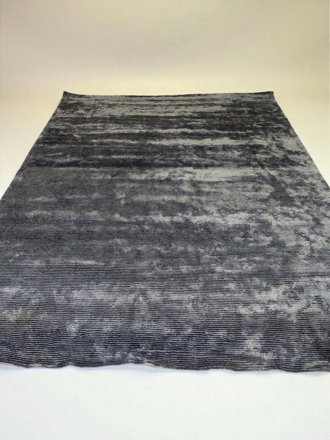 Arna Hand Tufted Rug - Size: 11.4 x 8