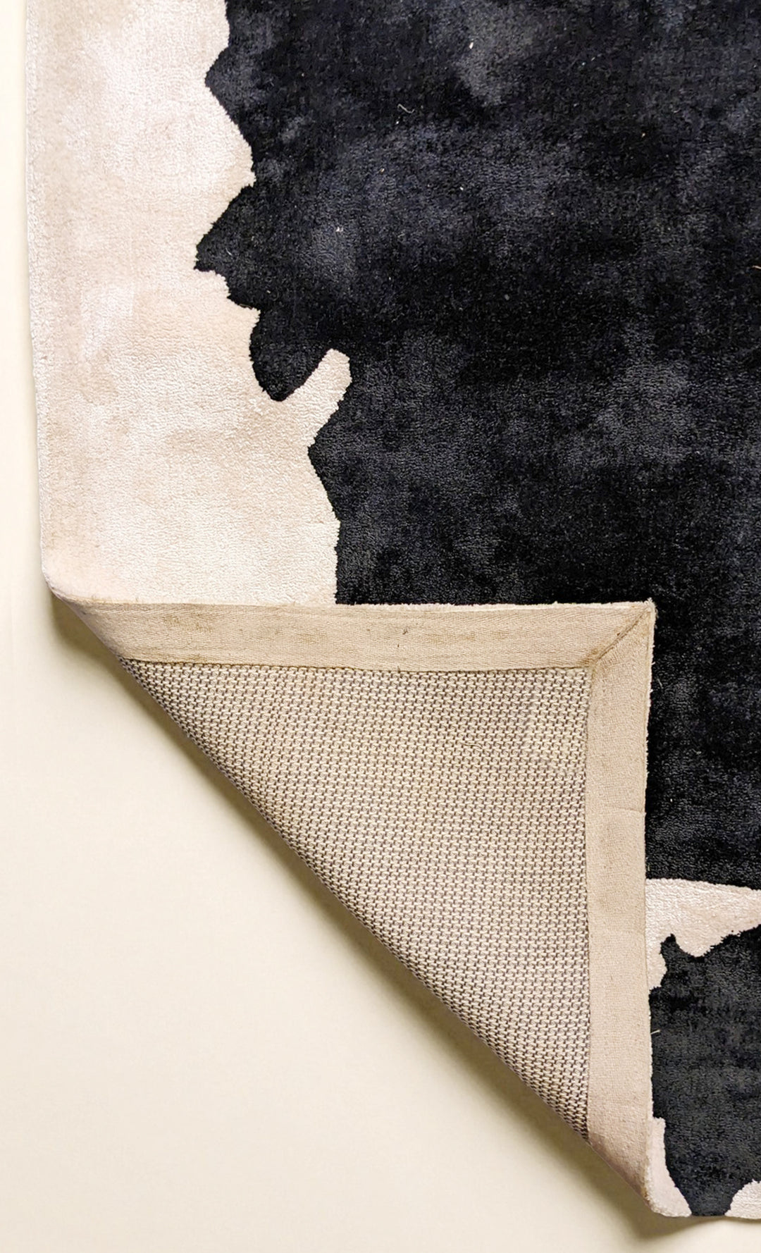 Riona Hand Tufted Rug - Size: 10.8 x 8