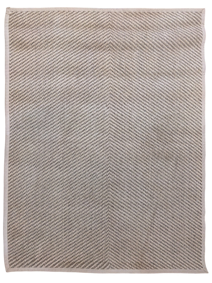 Loop Natural Jute Rug - Size: 5.10 x 4.2