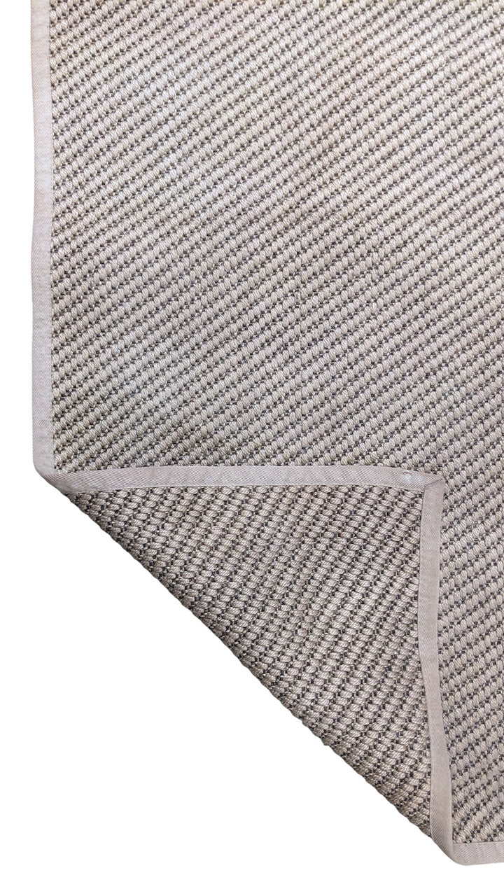 Loop Natural Jute Rug - Size: 5.10 x 4.2