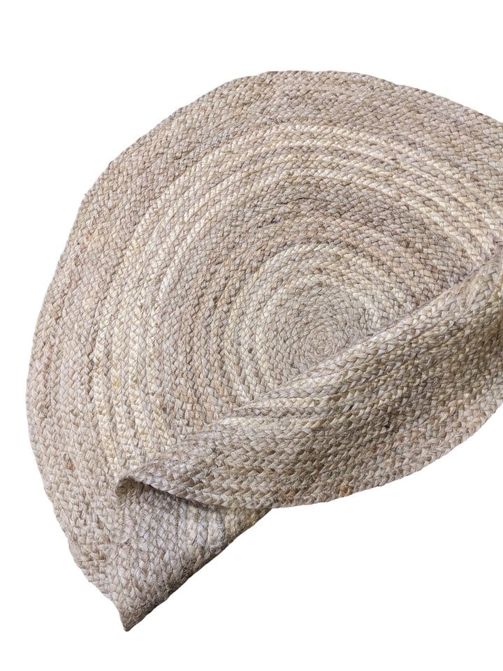 Braided Natural Round Jute Rug - Size: 3.4 x 3.4