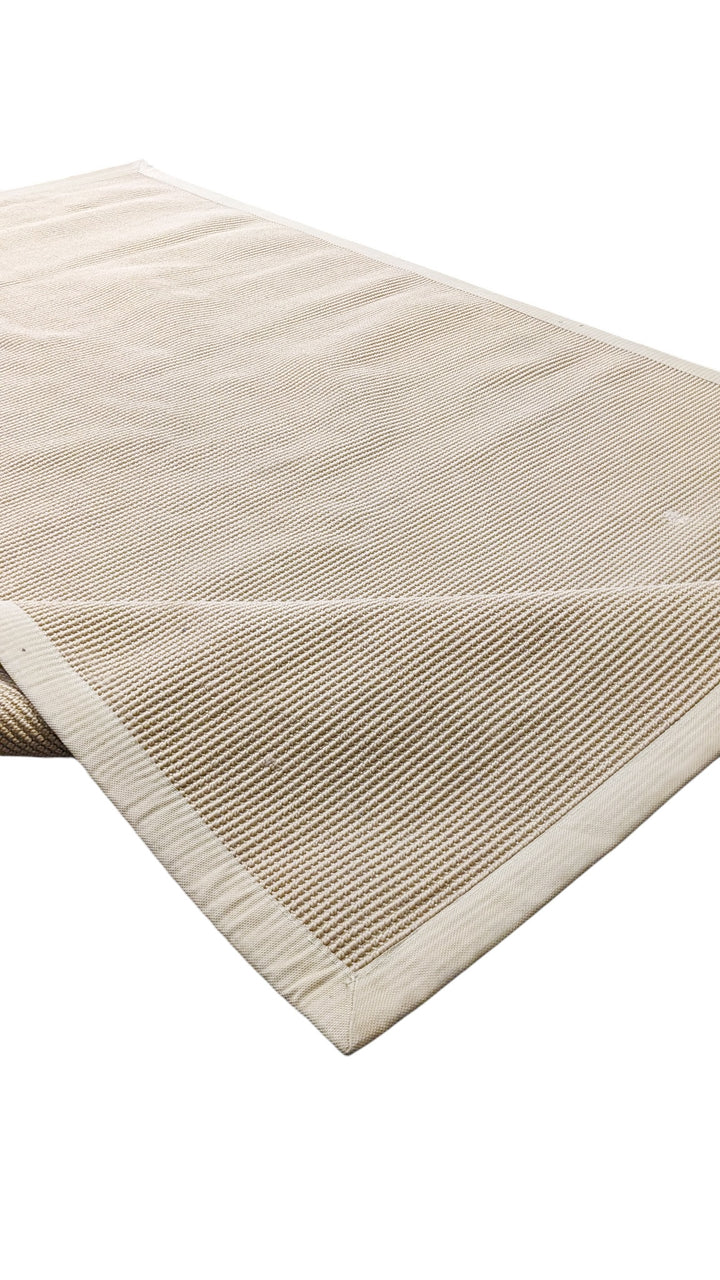 Loop Natural Jute Rug - Size: 7.8 x 4.11