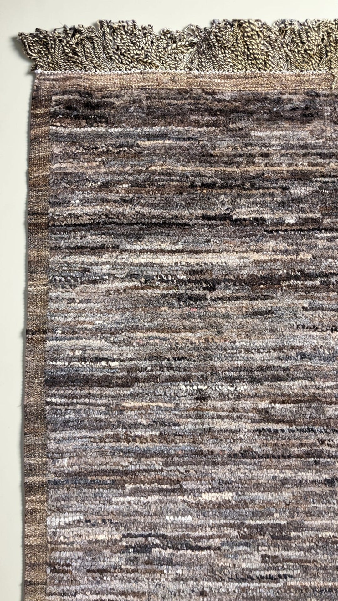 Moroccan Modern Rug - Size: 8.4 x 5.8