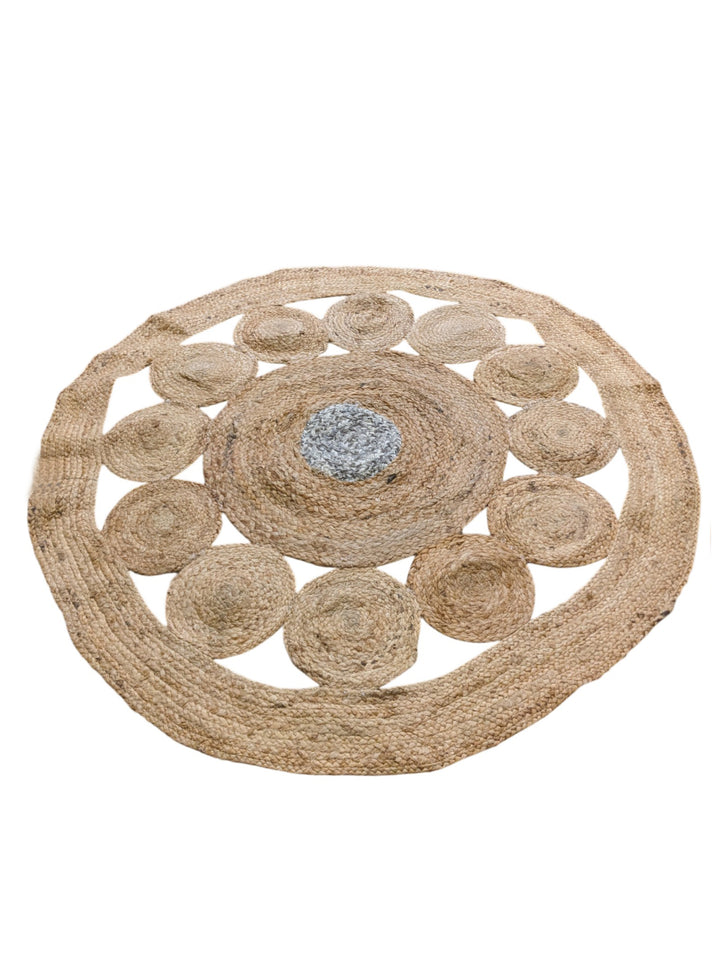 Braided Natural Round Jute Rug - Size: 4 x 4