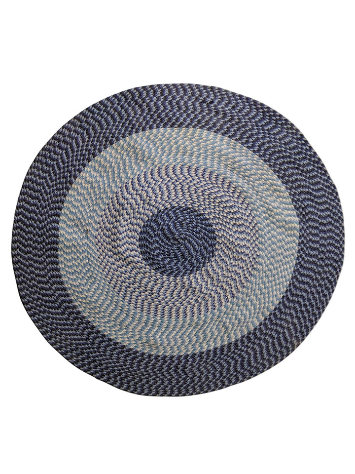 Braided Natural Round Jute Rug - Size: 5.9 x 5.9