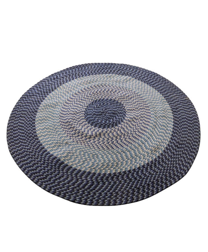 Braided Natural Round Jute Rug - Size: 5.9 x 5.9